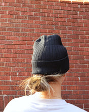 Load image into Gallery viewer, "LOVE WHO YOU WANT" BEANIE/TOQUE (Black)