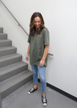 Load image into Gallery viewer, "COMMON LOVE" TEE (Dark Sage Green)