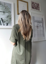 Load image into Gallery viewer, "COMMON LOVE" TEE (Dark Sage Green)