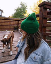 Load image into Gallery viewer, "COMMON LOVE" BEANIE/TOQUE (Kelly Green)