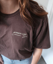 Load image into Gallery viewer, "COMMON LOVE" TEE (Cream on Taupe Brown)