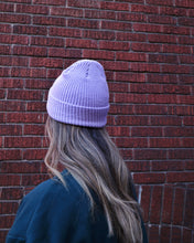 Load image into Gallery viewer, &quot;LOVE WHO YOU WANT&quot; BEANIE/TOQUE (Lavender)
