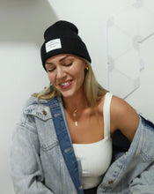 Load image into Gallery viewer, &quot;COMMON LOVE&quot; BEANIE/TOQUE (BLACK)
